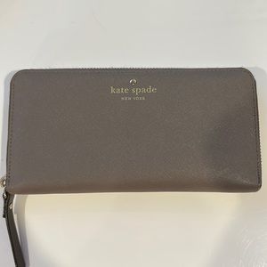 Kate spade wallet